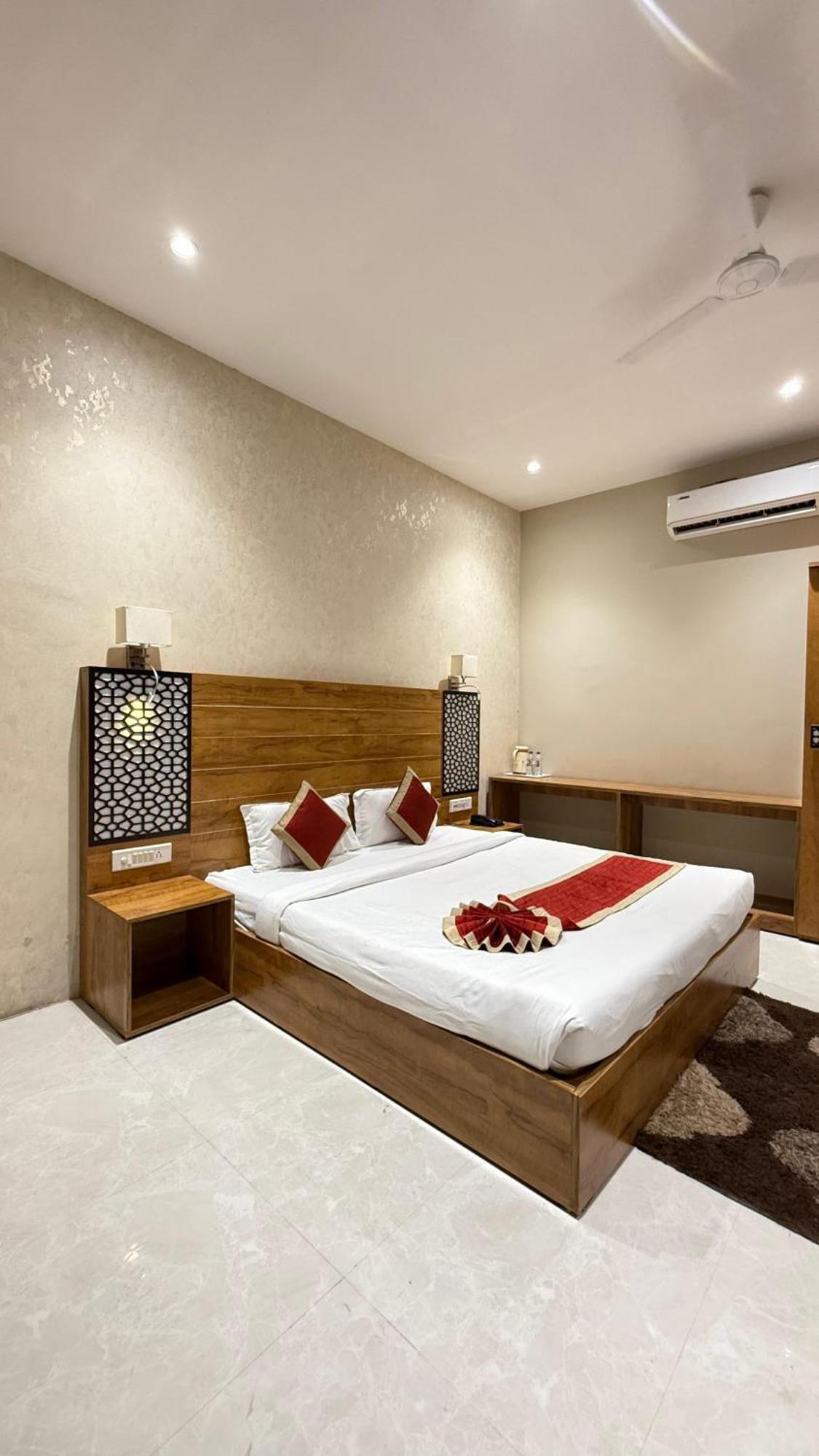 Hotel Emperor Paradise Bilāspur المظهر الخارجي الصورة