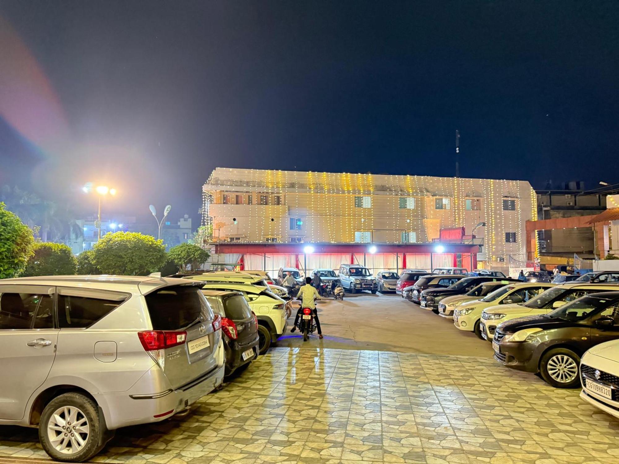 Hotel Emperor Paradise Bilāspur المظهر الخارجي الصورة